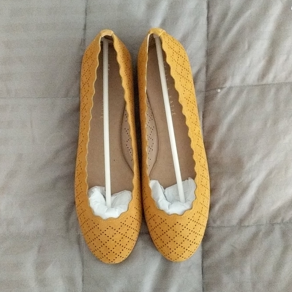 Kelly & Katie Afternoon Sun Posh Suede Flats